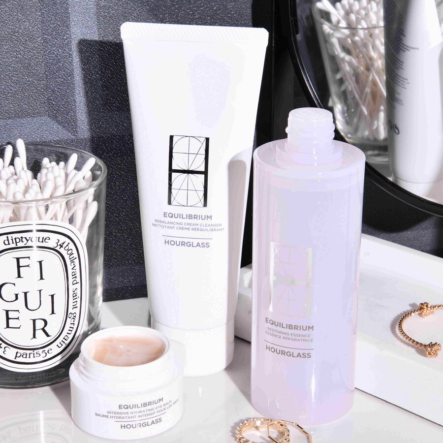 Hourglass Equilibrium Skincare Line &auml;r allt vi f&ouml;rv&auml;ntade oss och mer